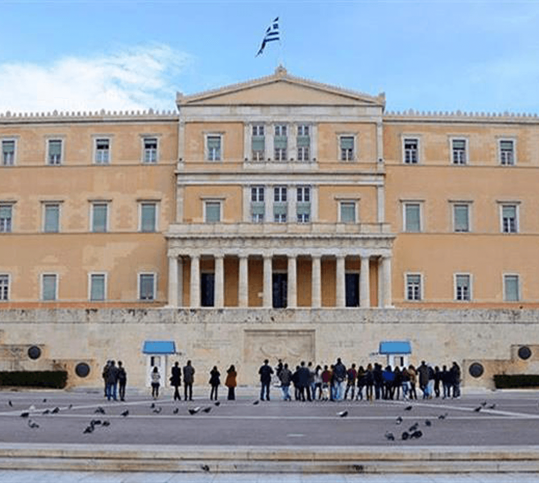 Γραφείο Προϋπολογισμού Βουλής: Κίνδυνος δίδυμων ελλειμμάτων